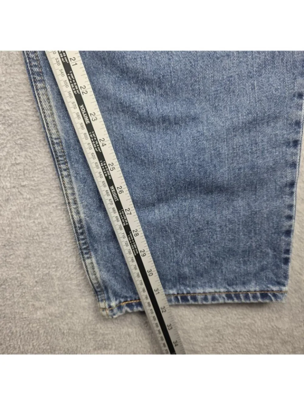 Levi's 550 Relaxed Fit Jeans Mens 40x32 Blue Light Wash Tapered Denim NWT